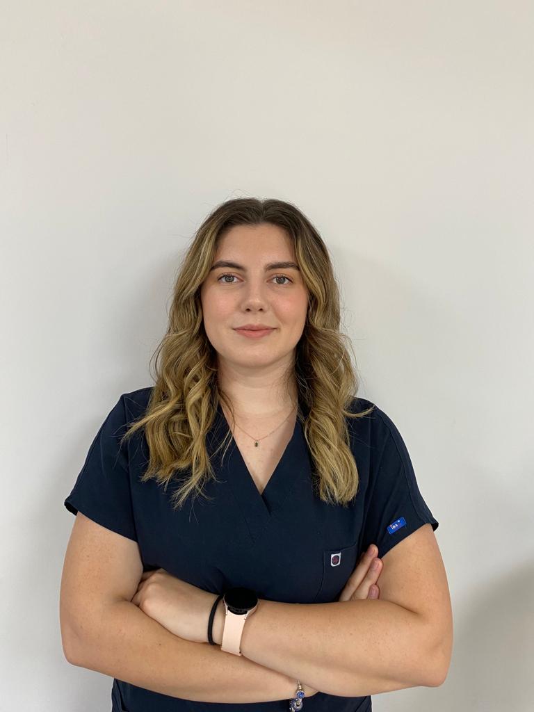 Özge Esen