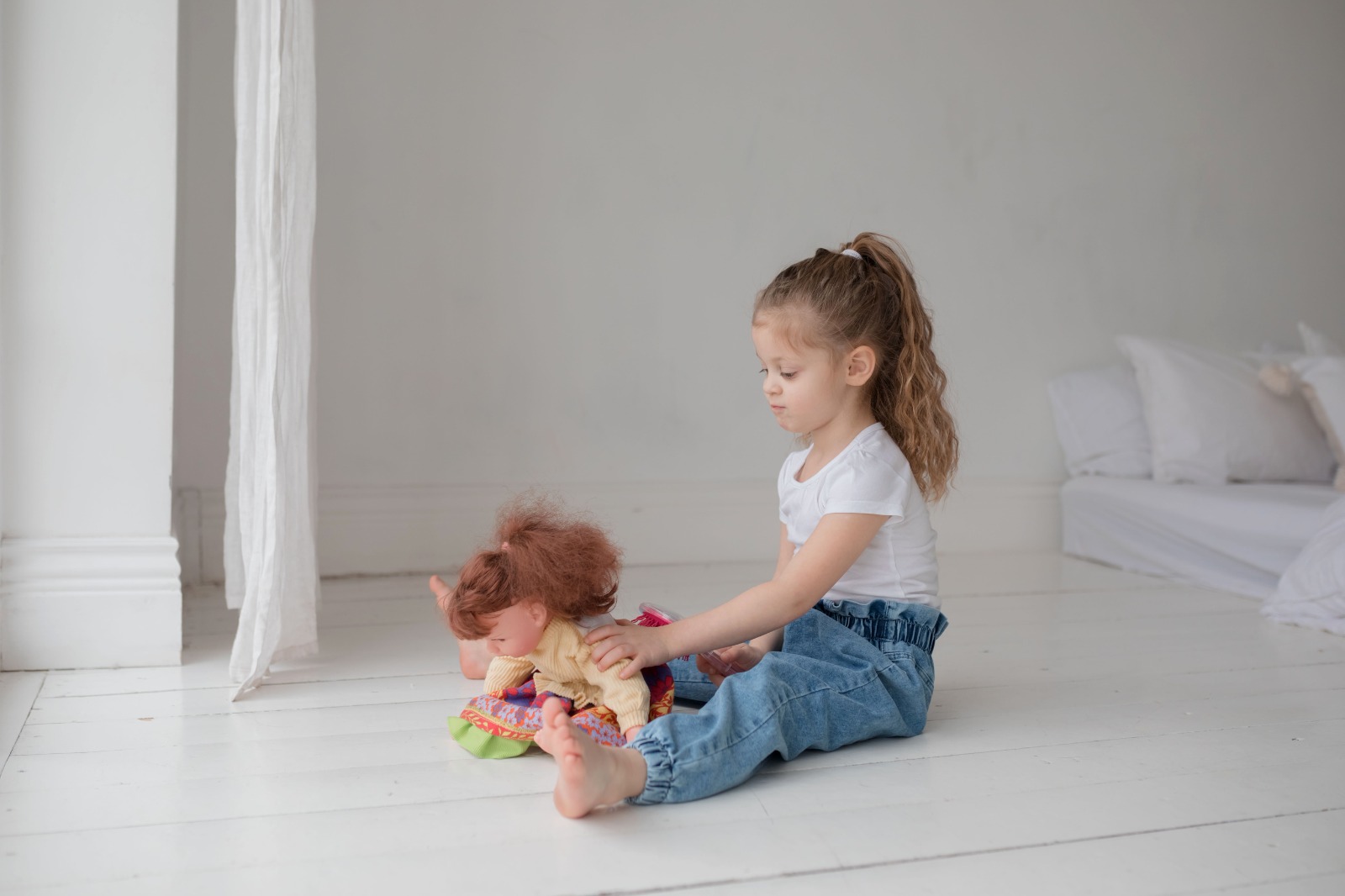 Çocuklar Gözlemledikleri Şiddet Davranışını Taklit mi Ediyorlar?