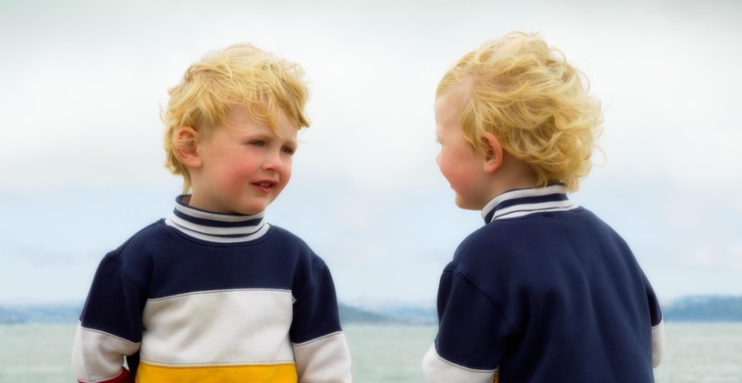 Otizm Hakkında Arkadaşlarınız ve Ailenizle Paylaşmanız Gereken 10 Gerçek