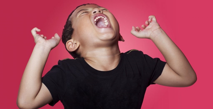 Vurma, Isırma ve Dahası: Duyusal İşleme Bozukluğu mu Yoksa Problem Davranış mı?