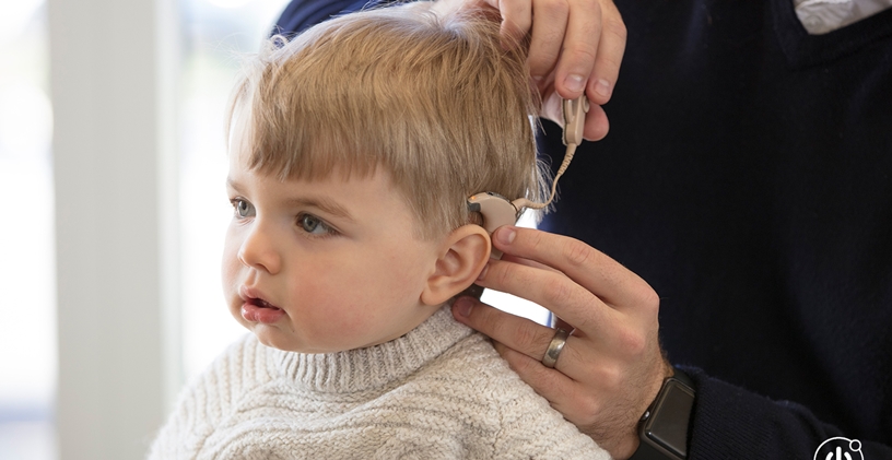 İşitme Zorluğu Olan Bireylere İçin Koklear İmplant Cerrahisi