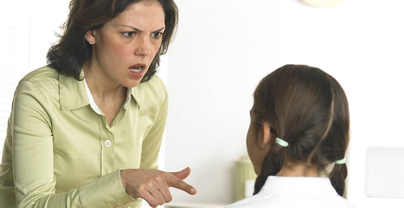 Aşırı Sert Bir Ebeveyn Olup Olmadığınızı Nasıl Anlayabilirsiniz?