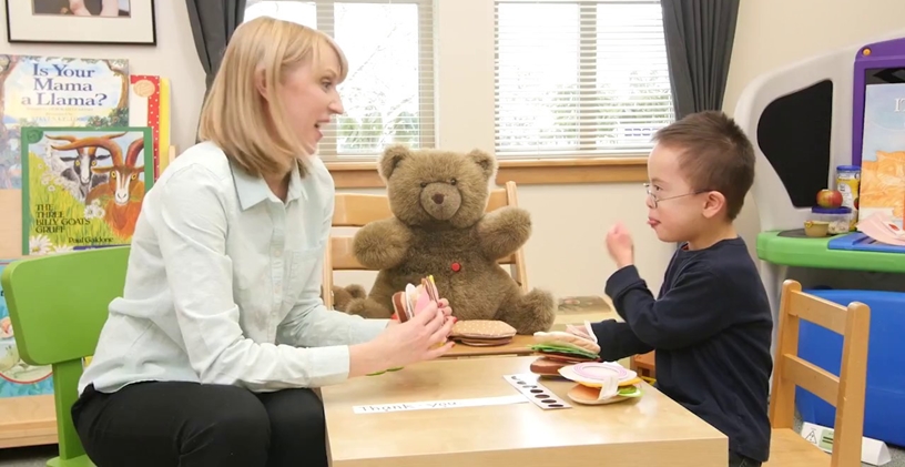 Down Sendromu: Çocuğunuzun İletişim Kurmayı Öğrenmesine Yardımcı Olun