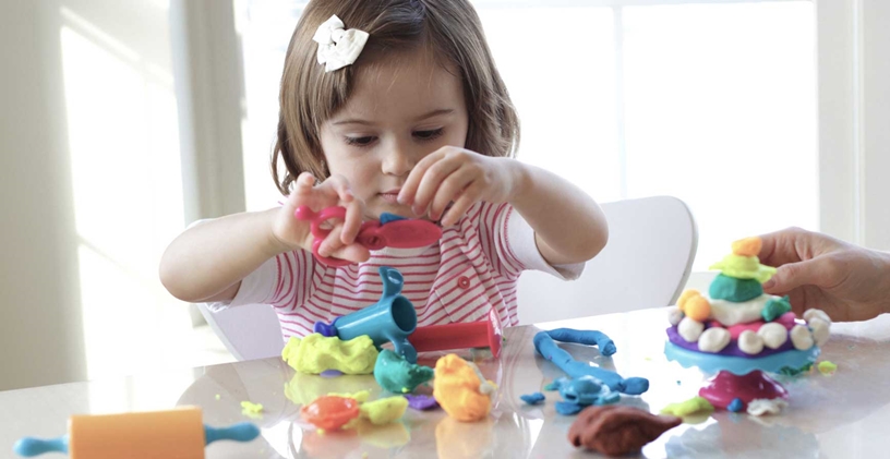 El ve Parmak Becerileri: 1 Yaş