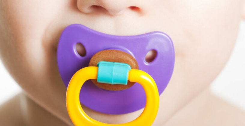 Emzik Kullanımı Dil ve Konuşma Gelişimine Zarar Verir mi?