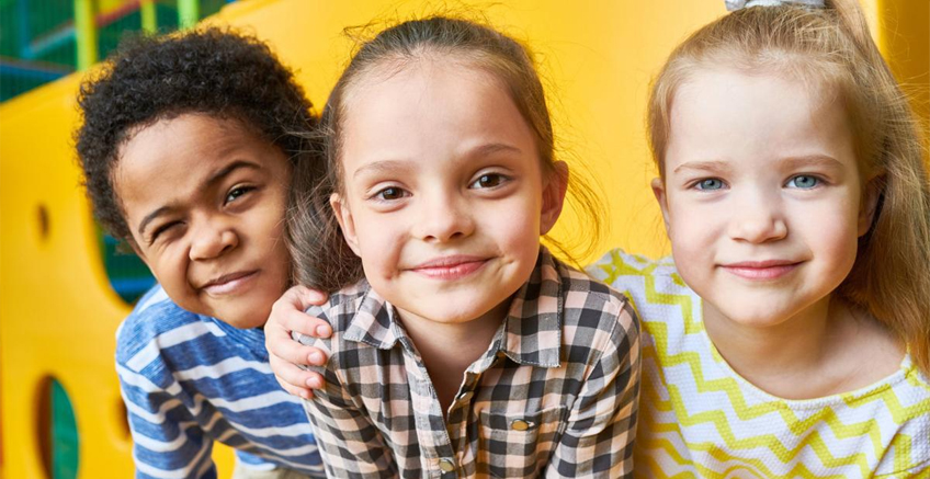 Çocuğumun Konuşma Gelişimi Hangi Aşamada Nasıl Olmalı?