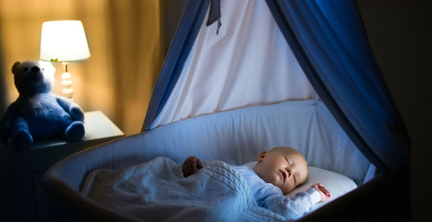 Bebekler İçin Güvenli Uyku İpuçları