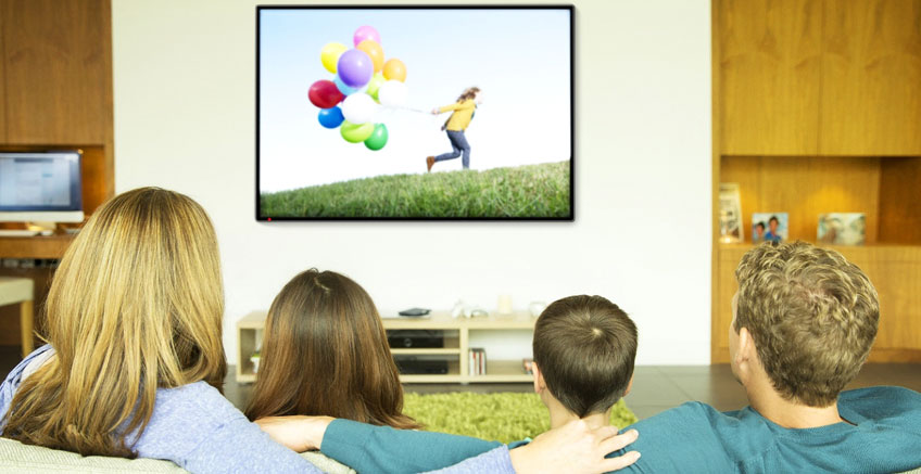 Kaliteli TV Programları Çocukların Daha İşbirlikçi Olmalarına Yardım Ediyor