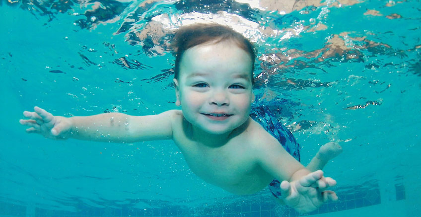 Çocuğunuzun Su Korkusunu Yenmesine Yardımcı Olun