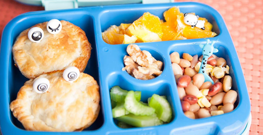 Dışarıda Yemek Yemek ve Sağlıklı Seçimler