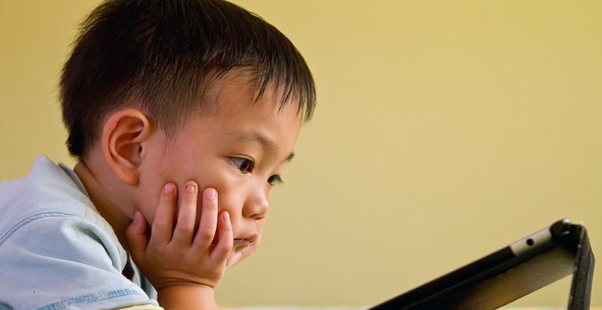 Otizm ve Göz Teması