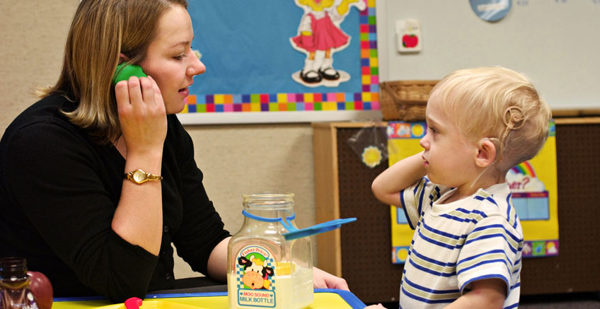İşitme Kayıplı Çocuklara Sağlanılan Konuşma Hizmetleri
