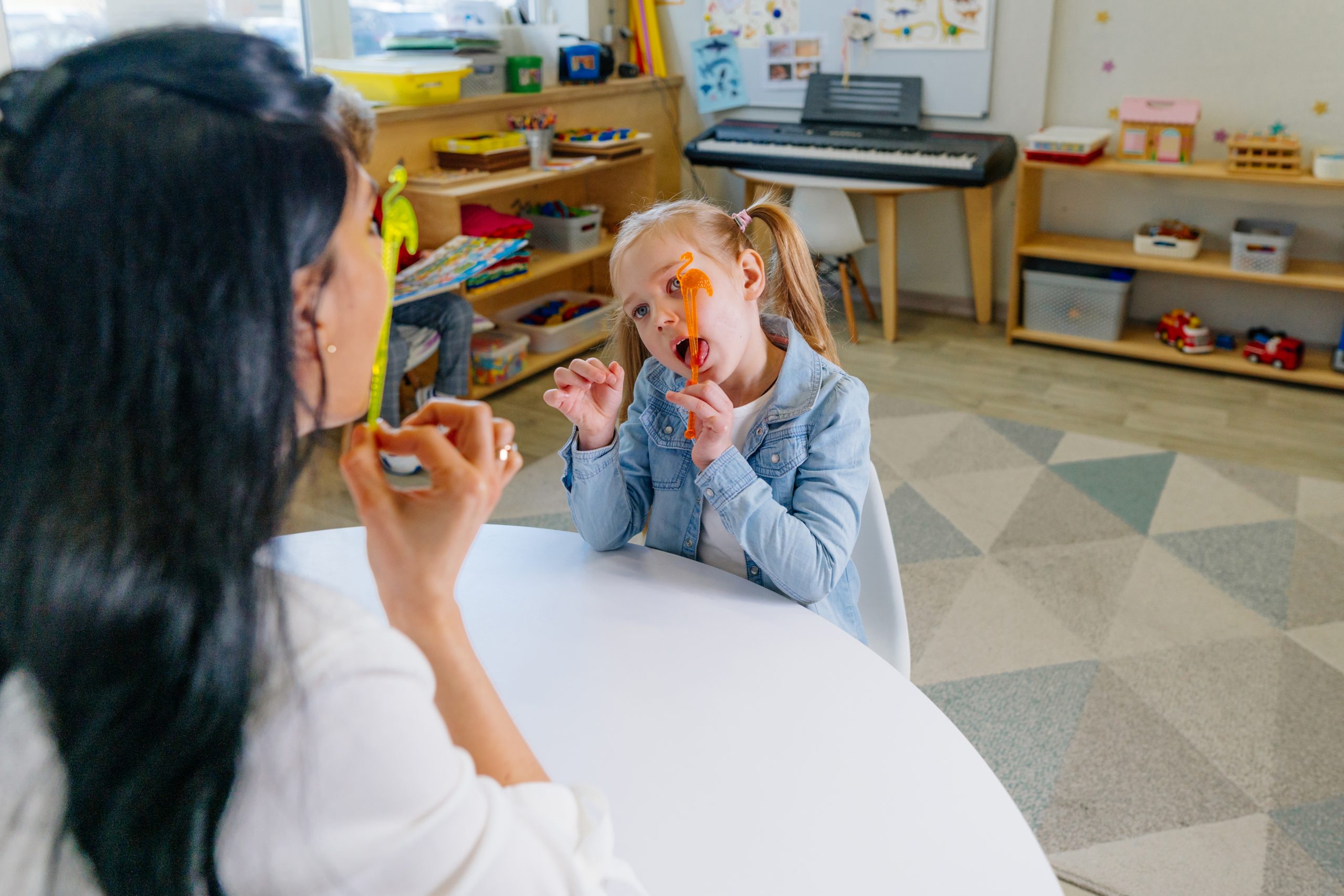 2 Farklı Alanda Konuşma Problemleri