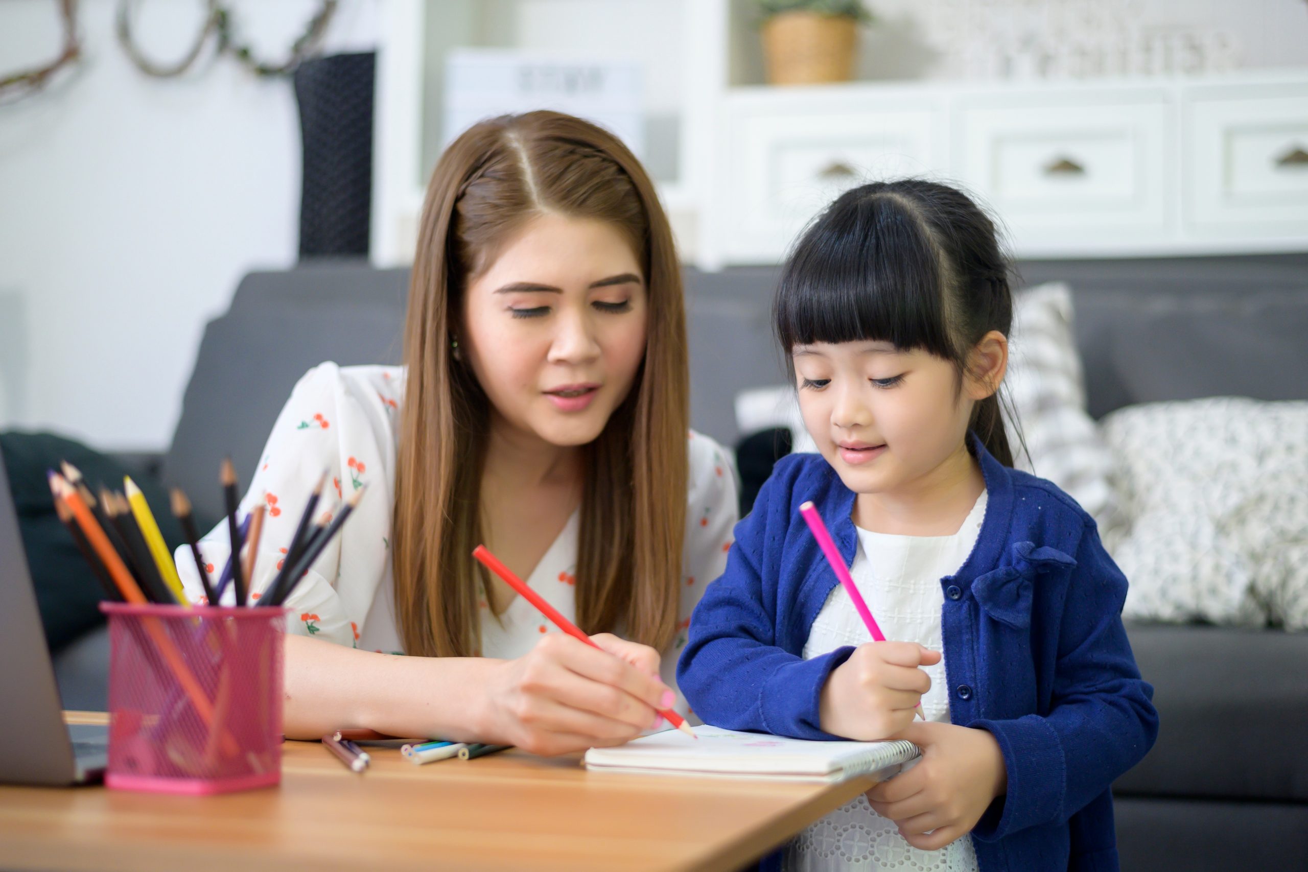 Kekemelikte Çocukların Sağlıklı İletişim Davranışları Geliştirmelerine Yardımcı Olmak
